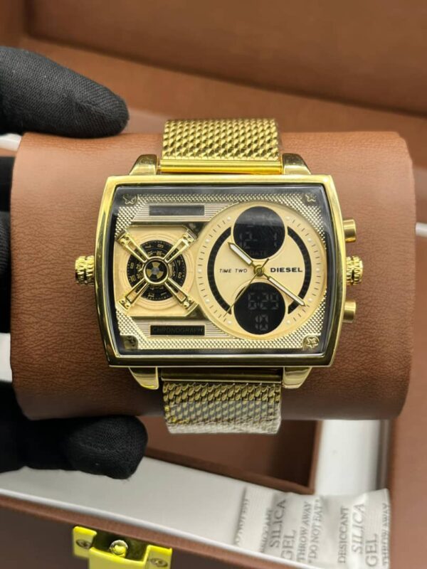 Men Wristwatch